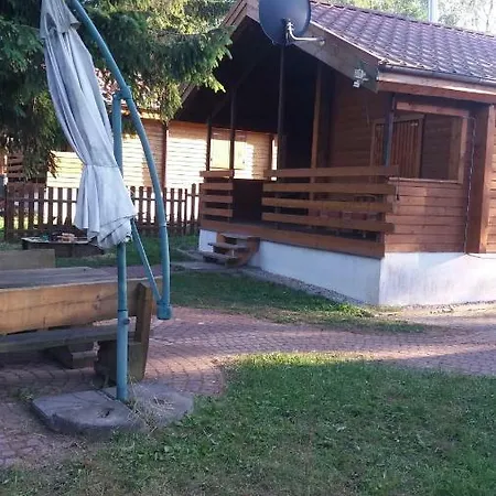 Alojamento de Turismo Selvagem Nad Jeziorem W Karlowicach Karlowice