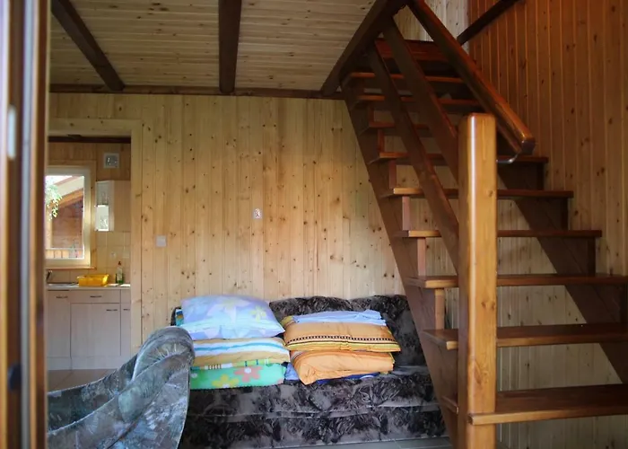 Nad Jeziorem W Karlowicach