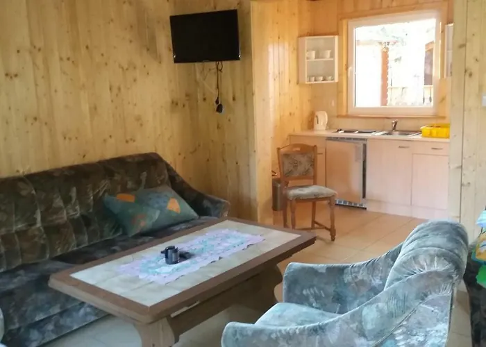 Nad Jeziorem W Karlowicach *