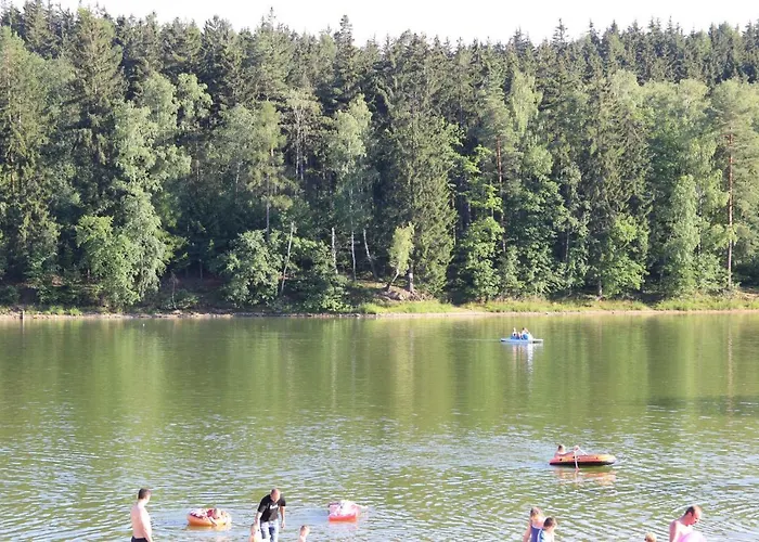 Lodge Nad Jeziorem W Karlowicach