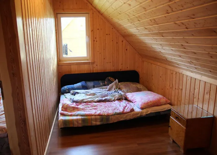 Lodge Nad Jeziorem W Karlowicach