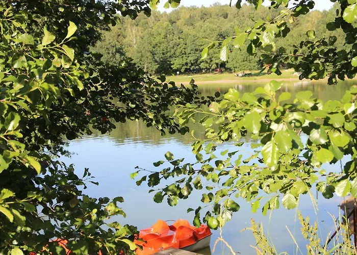 Lodge Nad Jeziorem W Karlowicach *