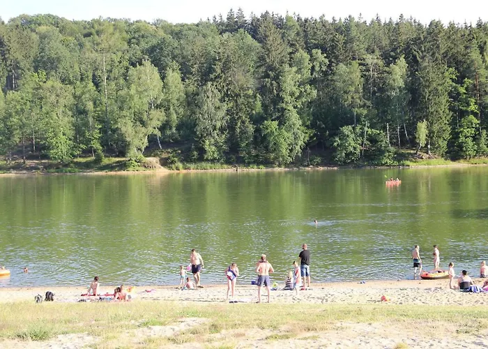 Lodge Nad Jeziorem W Karlowicach *